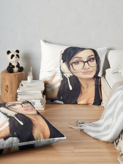 Sssniperwolf Selfie Throw Pillow Official SSSniperWolf Merch